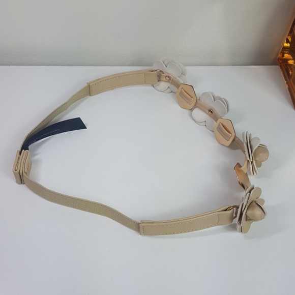 Floral Cream Belt - Size S - Picture 3 of 4
